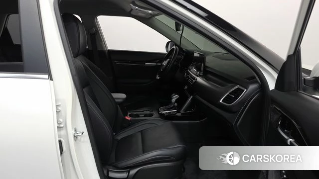 Kia Seltos id 4998141 из Кореи 18