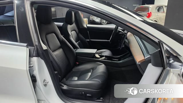 Tesla Model 3 id 4727223 из Кореи 18