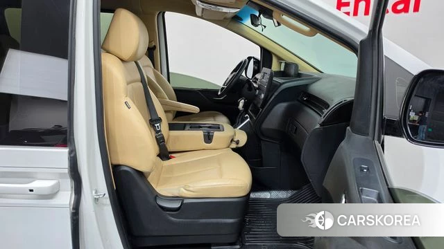 Hyundai Staria id 5040918 из Кореи 18