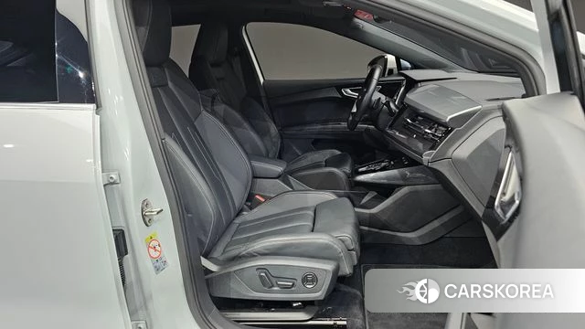 Audi Q4 e-Tron (F4) id 4792963 из Кореи 18