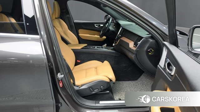 Volvo XC60 second Generation id 4986123 из Кореи 18