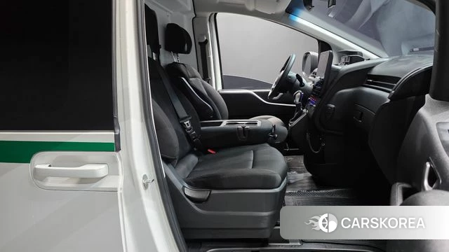 Hyundai Staria id 4706961 из Кореи 18
