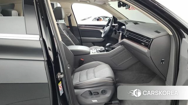 Volkswagen Touareg 3rd generation id 4928783 из Кореи 18