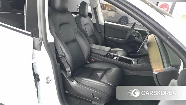 Tesla Model Y id 4793361 из Кореи 18