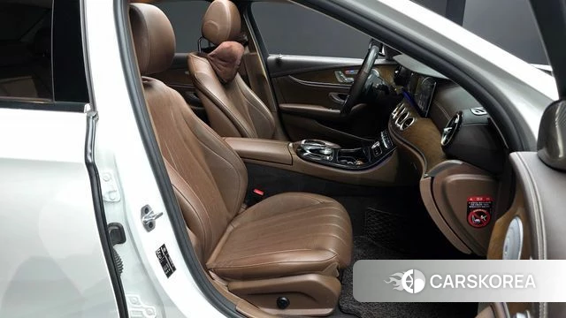 Mercedes-Benz E-Class W213 id 4918488 из Кореи 18