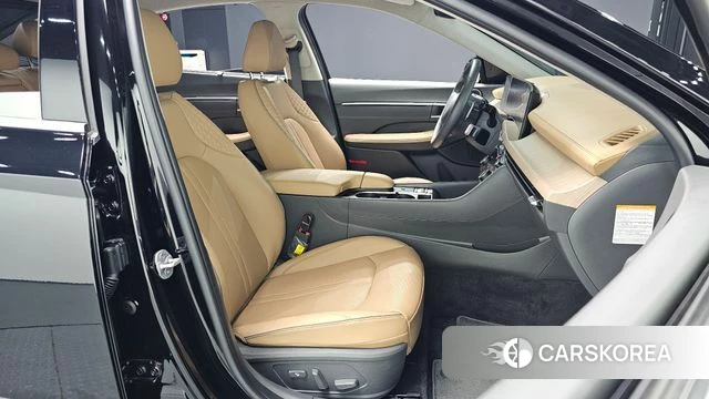 Hyundai Sonata D Edge Hybrid (DN8) id 4921189 из Кореи 18