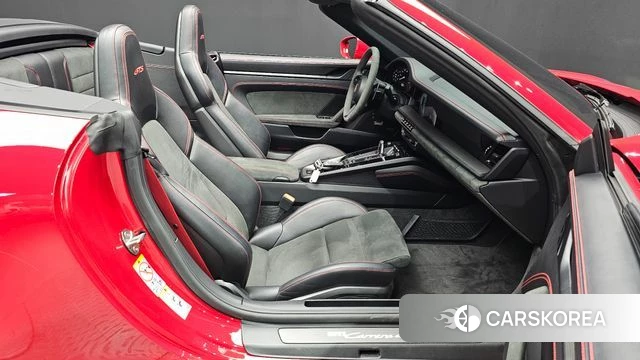 Porsche 911(992) id 4763232 из Кореи 18
