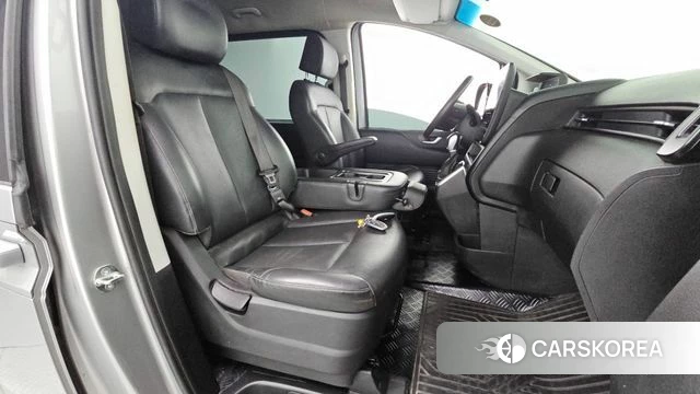 Hyundai Staria id 4757874 из Кореи 18
