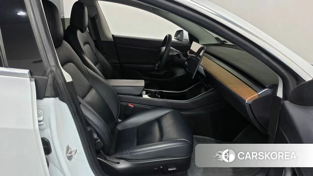 Tesla Model 3 id 4982603 из Кореи 18