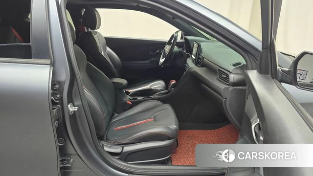 Hyundai Veloster (JS) id 4998410 из Кореи 18