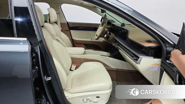 Hyundai Grandeur Hybrid (GN7) id 5016841 из Кореи 18