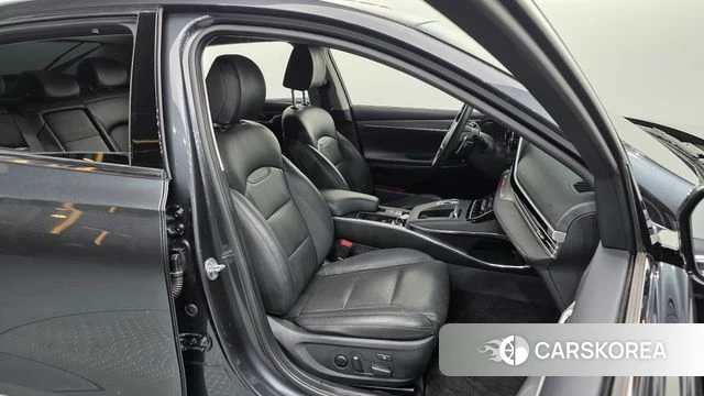 Hyundai The New Grandeur IG id 5017823 из Кореи 18