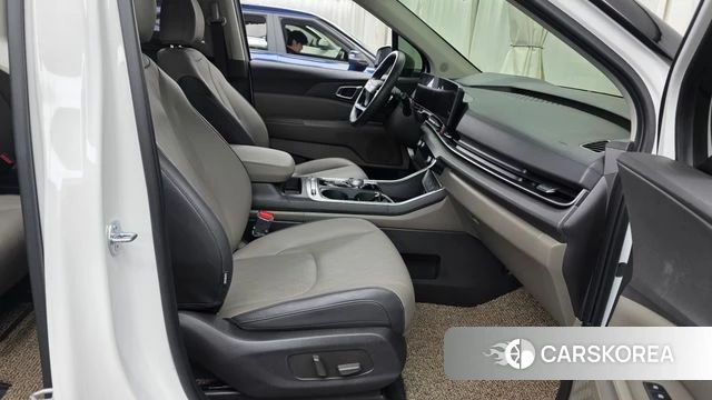 Kia The New Carnival 4th Generation id 5051691 из Кореи 18