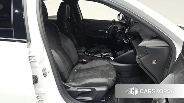 Peugeot e-208 second Generation id 4964970 из Кореи 18