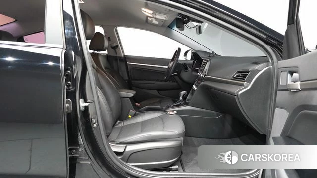 Hyundai The New Avante AD id 4609975 из Кореи 18