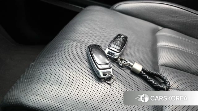Audi e-Tron id 4625582 из Кореи 18