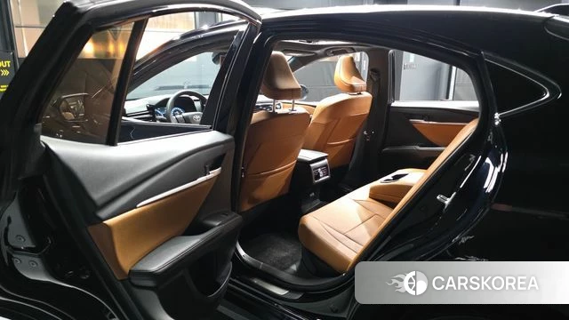 Toyota Camry (XV80) id 4870598 из Кореи 18