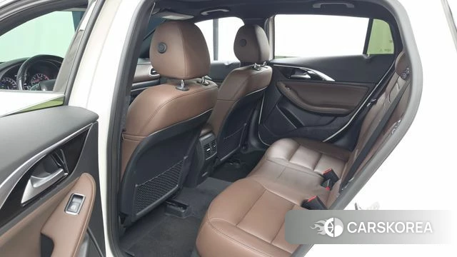 Infiniti Q30 id 4865117 из Кореи 18