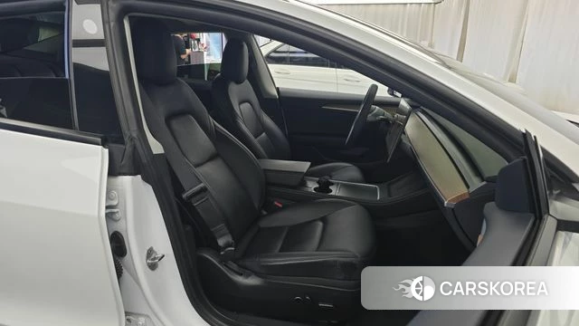 Tesla Model 3 id 4864472 из Кореи 18