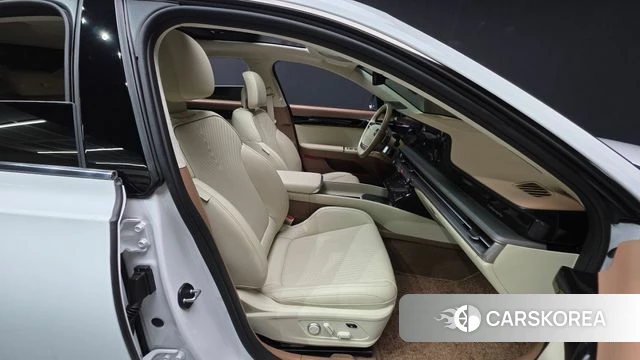 Hyundai Grandeur (GN7) id 5026512 из Кореи 18