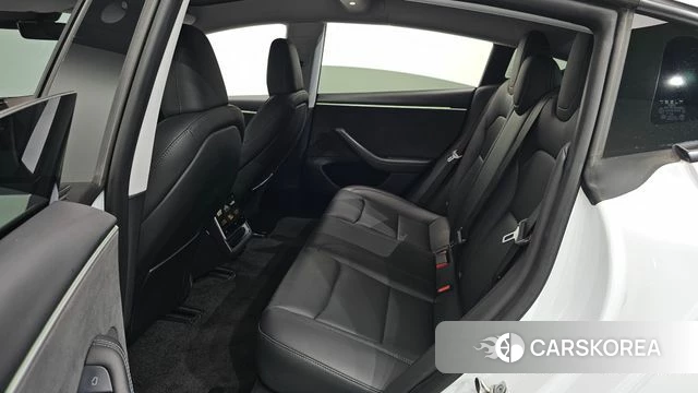 Tesla Model 3 id 4975173 из Кореи 18