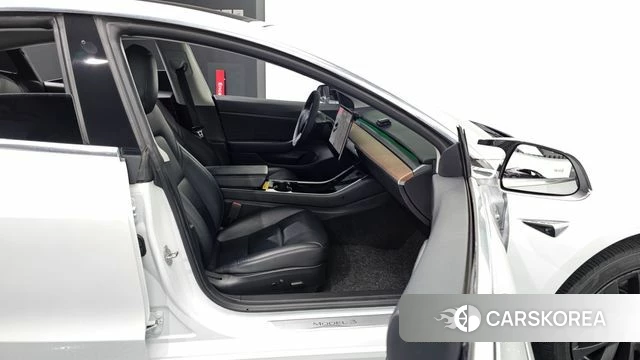 Tesla Model 3 id 4900007 из Кореи 18
