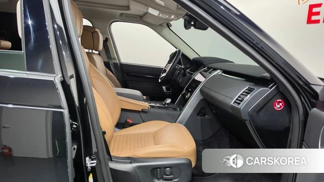 Land Rover Discovery 5 id 5012895 из Кореи 18