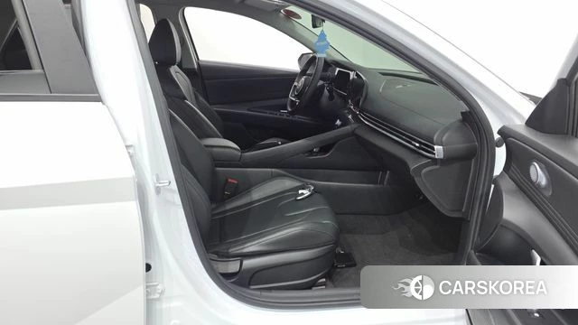Hyundai The New Avante (CN7) id 5039427 из Кореи 18