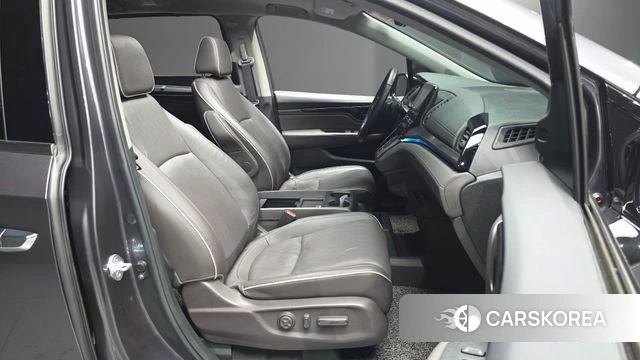Honda Odyssey id 4950503 из Кореи 18