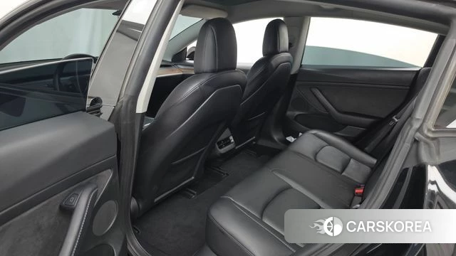 Tesla Model 3 id 4976406 из Кореи 18