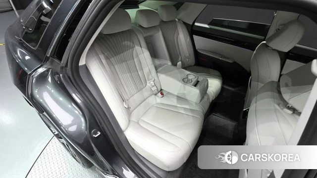 Hyundai Grandeur (GN7) id 5011745 из Кореи 18