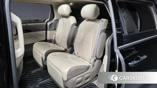 Kia The New Carnival 4th Generation id 4853898 из Кореи 18