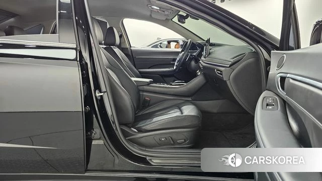 Hyundai Sonata (DN8) id 4529157 из Кореи 18