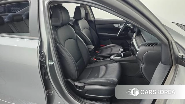 Kia The New K3 2nd generation id 4996868 из Кореи 18