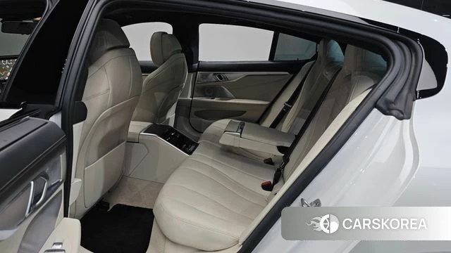 BMW 8 Series (G15) id 4949865 из Кореи 18
