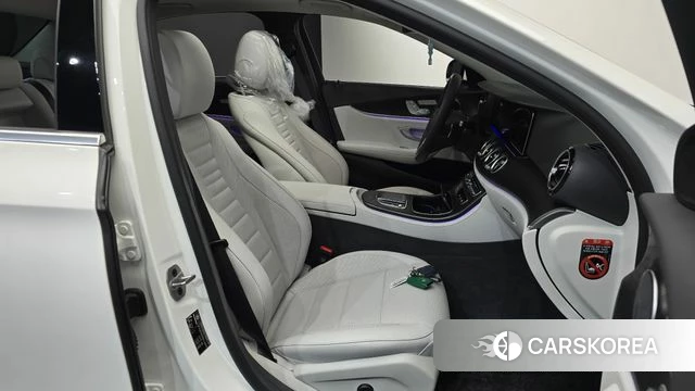 Mercedes-Benz E-Class W213 id 4975913 из Кореи 18