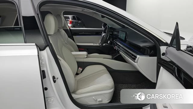 Hyundai Grandeur (GN7) id 4555172 из Кореи 18