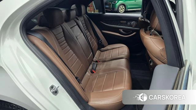 Mercedes-Benz E-Class W213 id 4991902 из Кореи 18