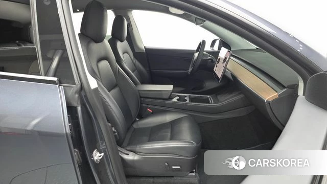 Tesla Model Y id 4929813 из Кореи 18