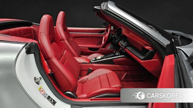 Porsche 911(992) id 5018299 из Кореи 18