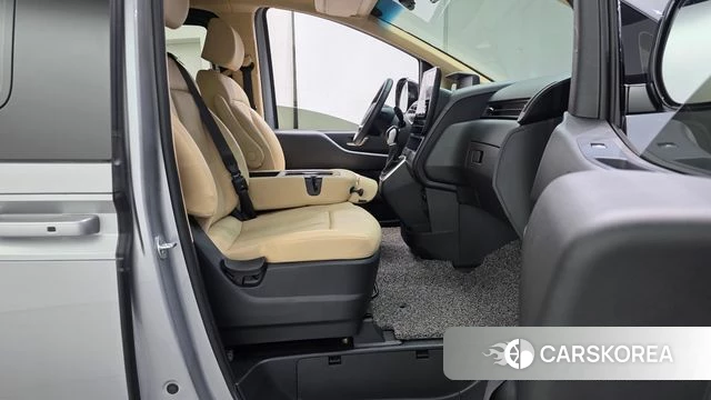 Hyundai Staria id 4992182 из Кореи 18