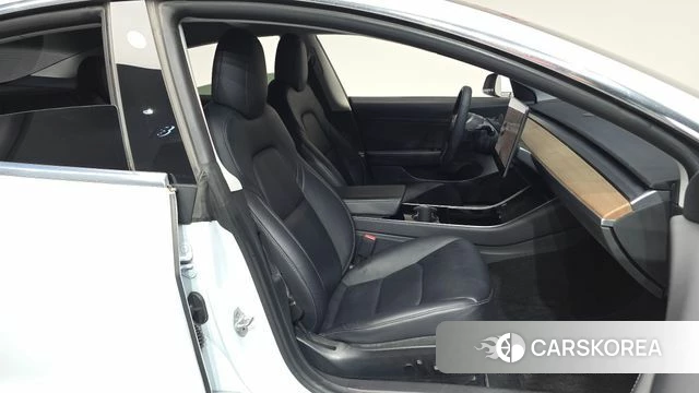 Tesla Model 3 id 4987718 из Кореи 18