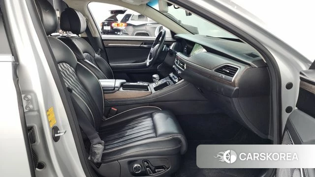 Genesis G90 id 4930935 из Кореи 18