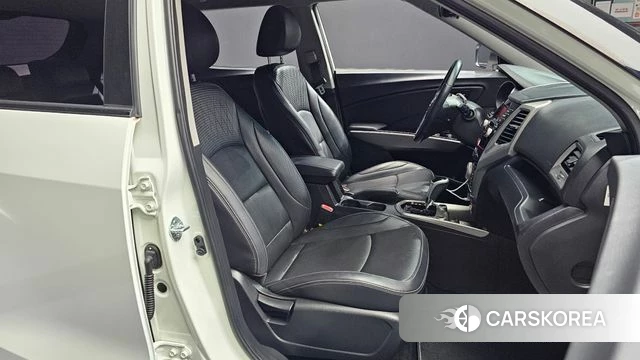Ssangyong Tivoli Armor id 5048663 из Кореи 18