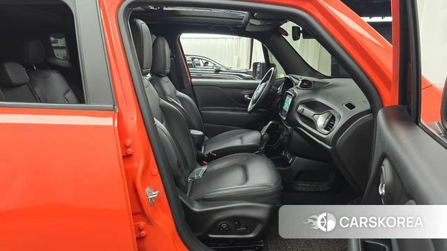 Jeep Renegade id 4966530 из Кореи 18