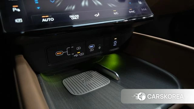 Hyundai Grandeur Hybrid (GN7) id 4957926 из Кореи 18