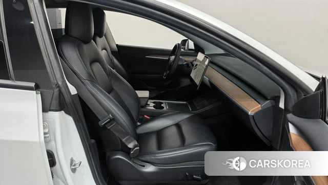 Tesla Model 3 id 4741125 из Кореи 18
