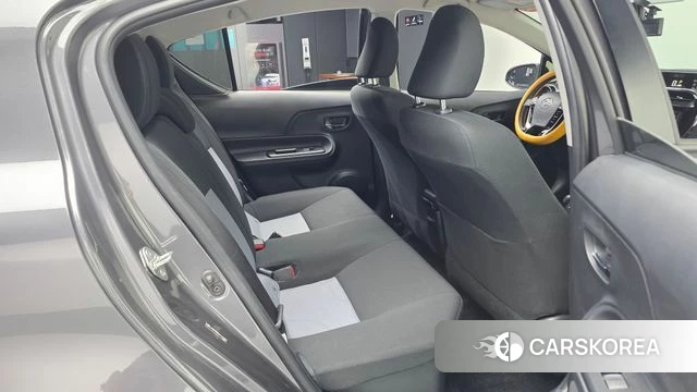 Toyota Prius C id 4988237 из Кореи 18