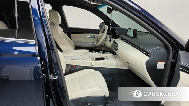 Genesis Electrified GV70 id 4792923 из Кореи 18