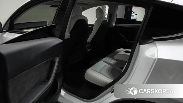 Tesla Model Y id 5016909 из Кореи 18